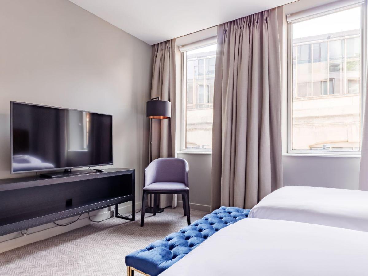 Clayton Hotel London Wall Exterior photo